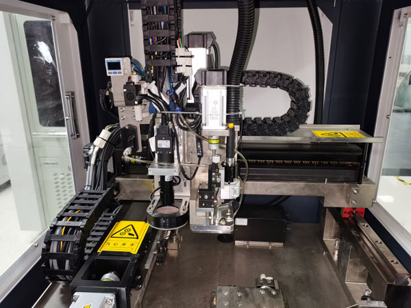 激光喷锡球焊锡机优势与应用